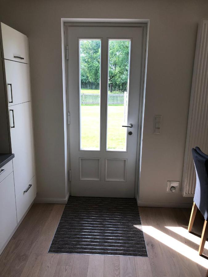 Modernes Apartment In Ruhiger Lage, 70Qm, 4 Personen 布里特林根 外观 照片
